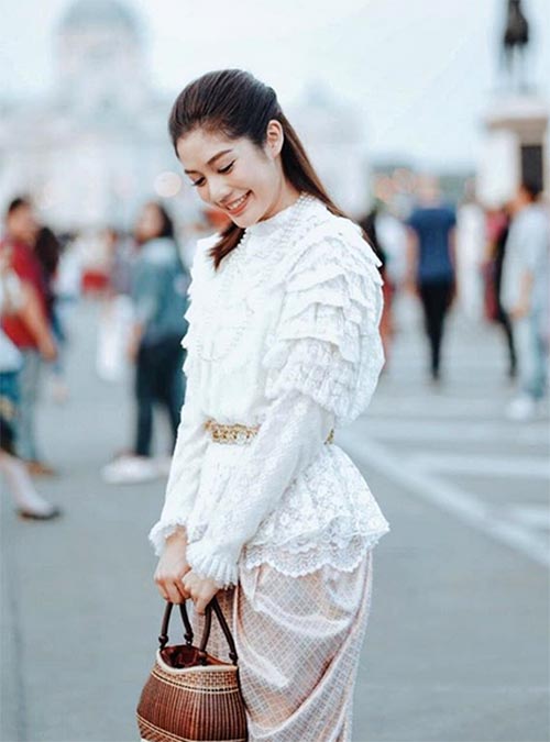 ดาราใส่ชุดไทย ดาราใส่ชุดไทย