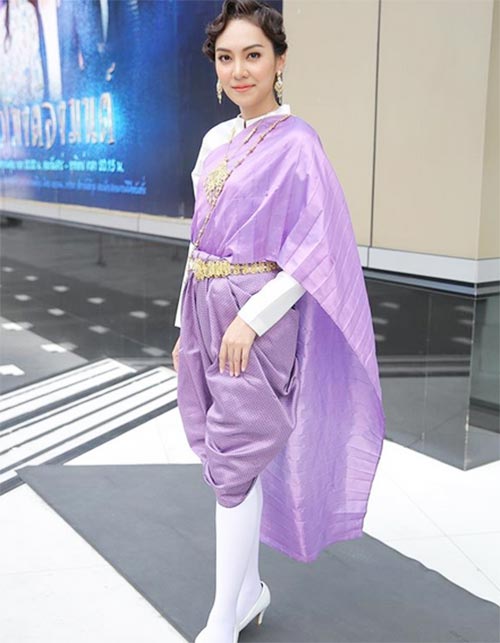 ดาราใส่ชุดไทย ดาราใส่ชุดไทย