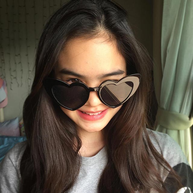 แอลลี่ อชิรญา แอลลี่ อชิรญา