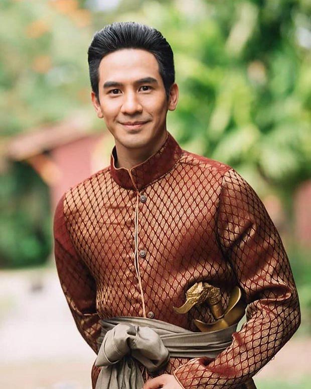 โป๊ป ธนวรรธน์ โป๊ป ธนวรรธน์