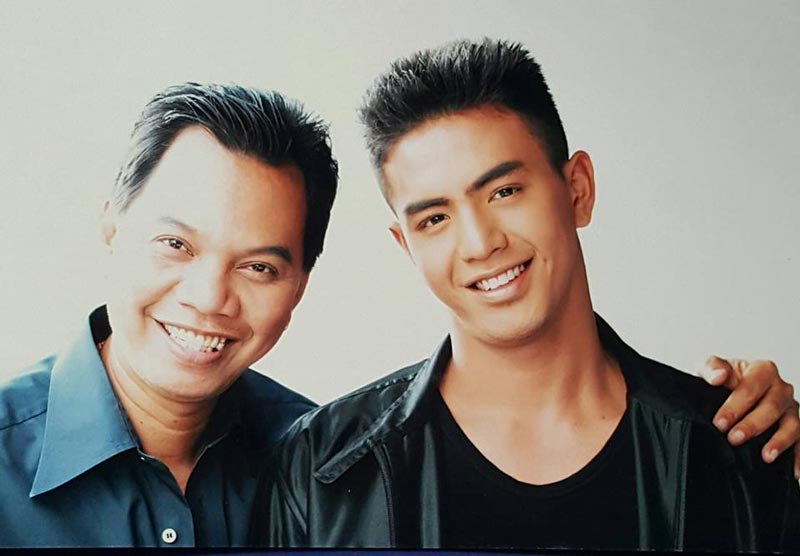 เลเซอร์ เอกรัตน์ เลเซอร์ เอกรัตน์
