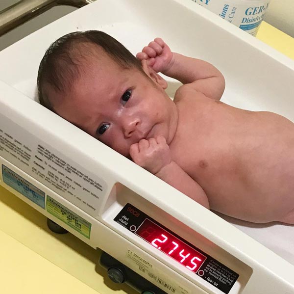 น้องมียา ลูก เติ้ล ตะวัน น้องมียา ลูก เติ้ล ตะวัน