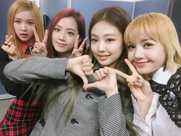 BLACKPINK BLACKPINK