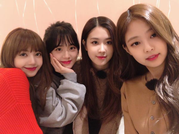 BLACKPINK BLACKPINK