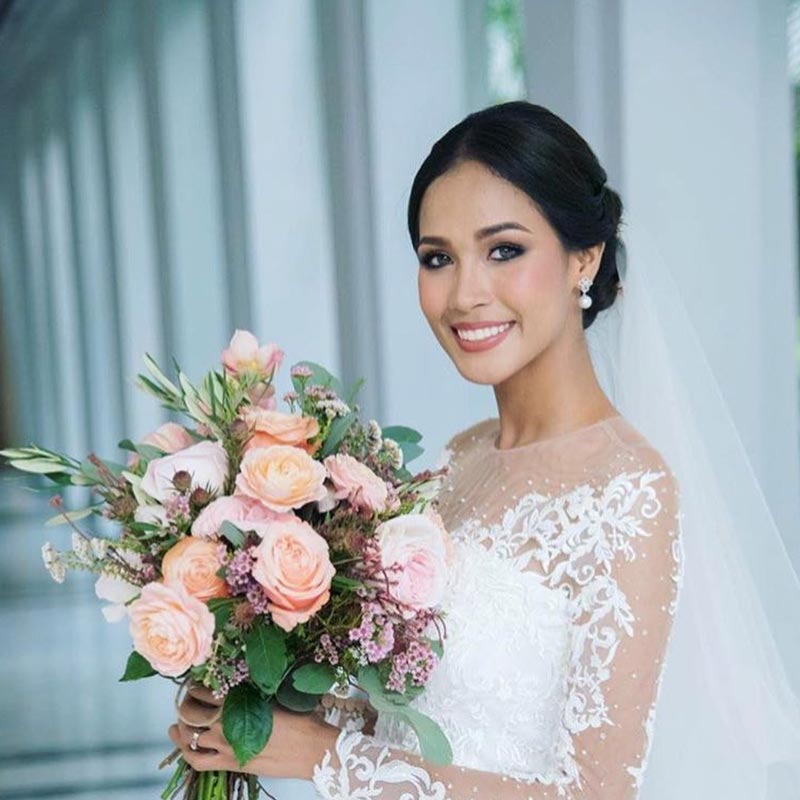 ชุดเจ้าสาว เมญ่า นนธวรรณ ชุดเจ้าสาว เมญ่า นนธวรรณ
