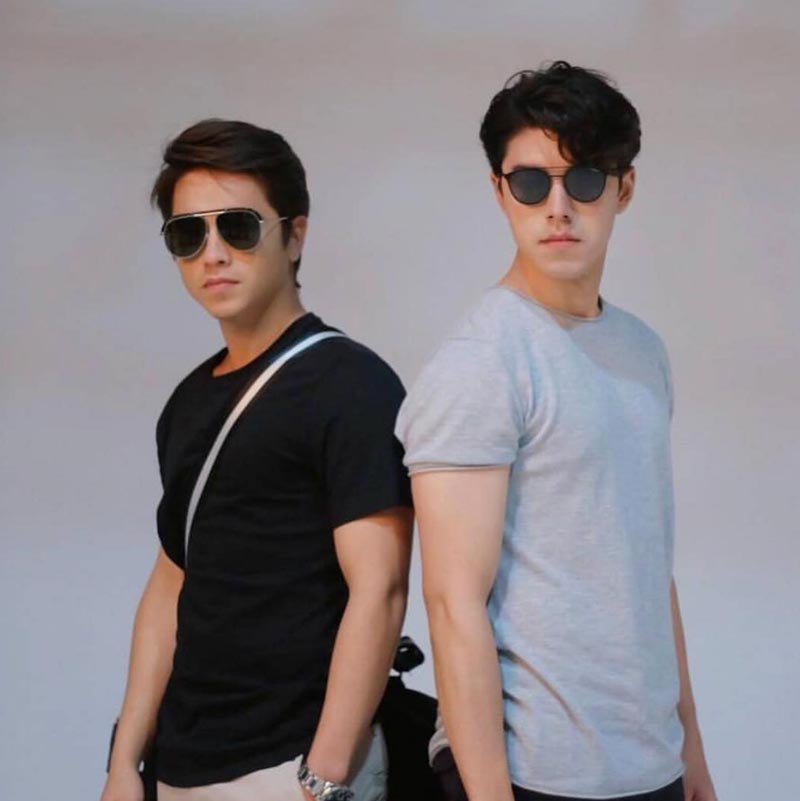 นาย ณภัทร อเล็กซ์ เรนเดลล์ นาย ณภัทร อเล็กซ์ เรนเดลล์