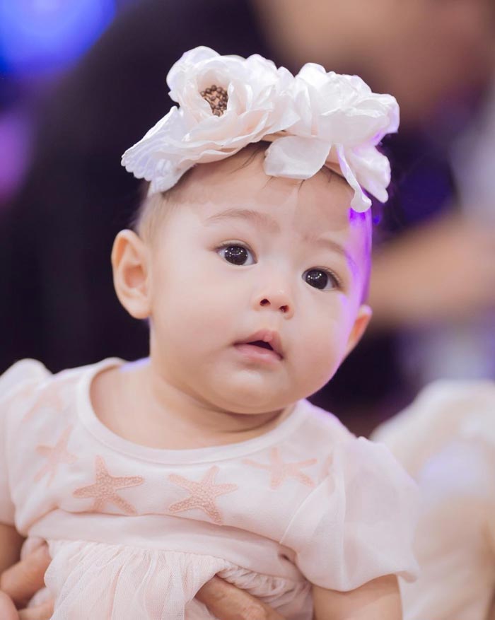 น้องลูก้า ลูกสาว นาวิน ต้าร์ ไฮโซน้ำหวาน น้องลูก้า ลูกสาว นาวิน ต้าร์ ไฮโซน้ำหวาน