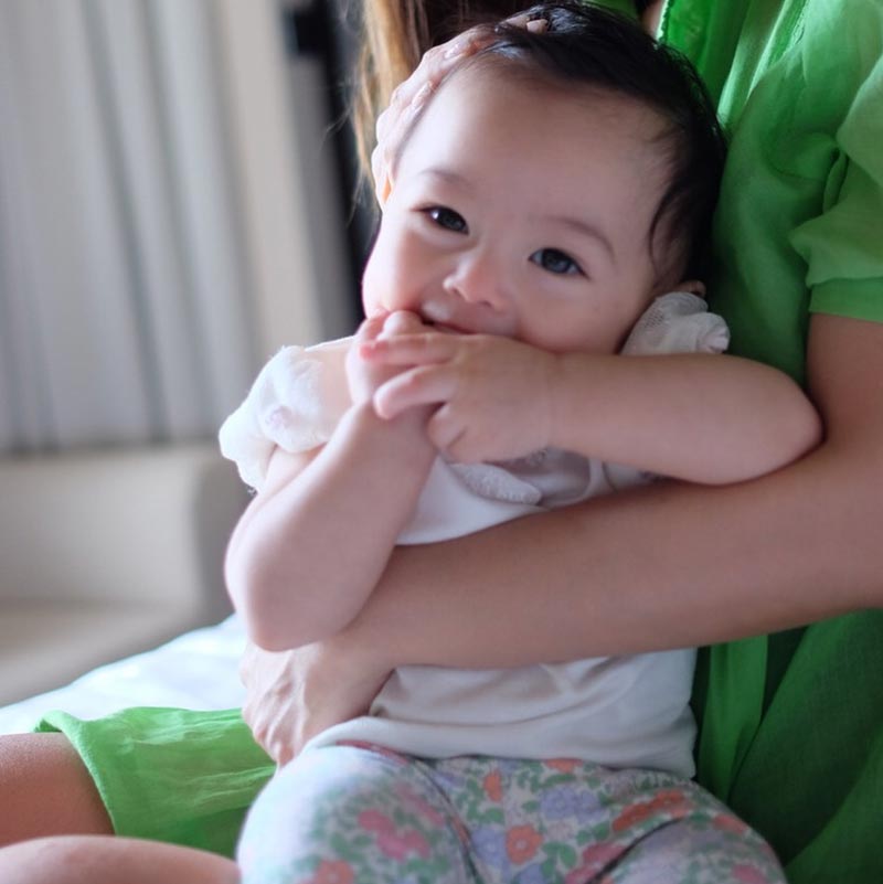 น้องลูก้า ลูกสาว นาวิน ต้าร์ ไฮโซน้ำหวาน น้องลูก้า ลูกสาว นาวิน ต้าร์ ไฮโซน้ำหวาน