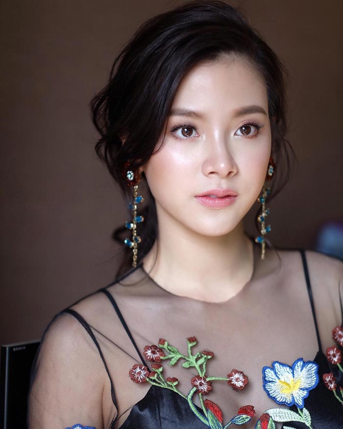 ใบเฟิร์น พิมพ์ชนก ใบเฟิร์น พิมพ์ชนก
