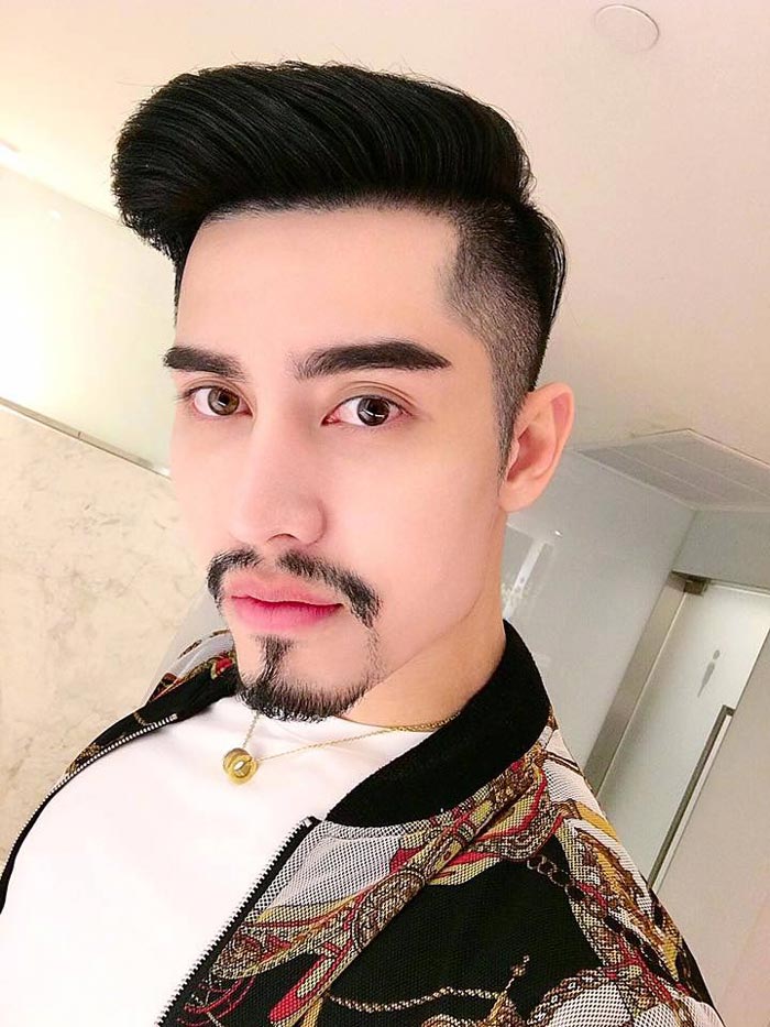 เอิร์ก เลเดอเรอร์ เอิร์ก เลเดอเรอร์