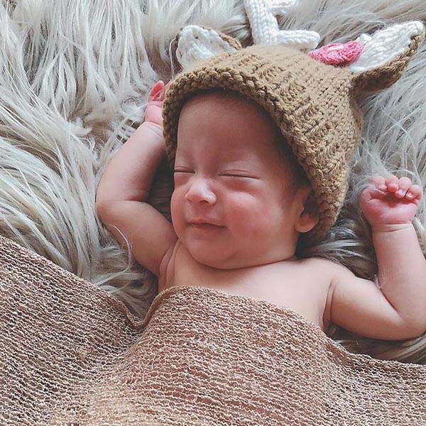 น้องมียา ลูกสาว เติ้ล ตะวัน น้องมียา ลูกสาว เติ้ล ตะวัน