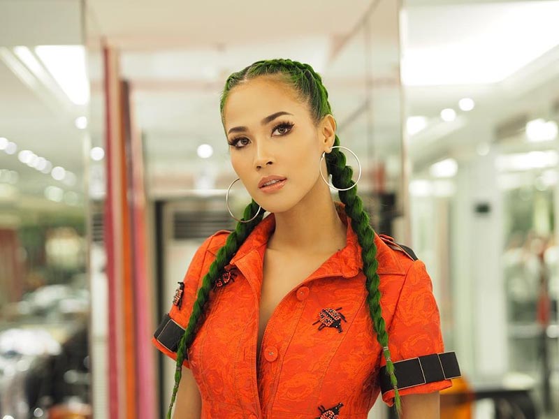 เมญ่า นนธวรรณ เมญ่า นนธวรรณ
