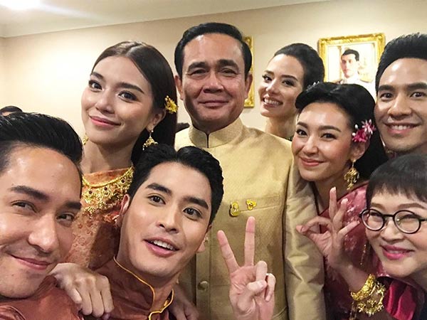 บุพเพสันนิวาส บุพเพสันนิวาส