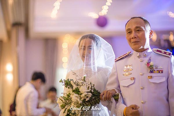 เอก สุระเชษฐ์ แต่งงาน เอก สุระเชษฐ์ แต่งงาน