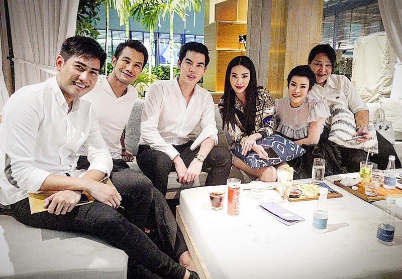 เมย์ พิชญ์นาฏ เอ็ม พิรศุษม์ เมย์ พิชญ์นาฏ เอ็ม พิรศุษม์