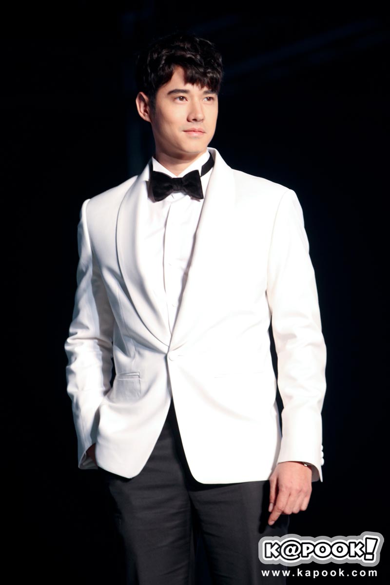 ดาราเดินแบบ ดาราเดินแบบ