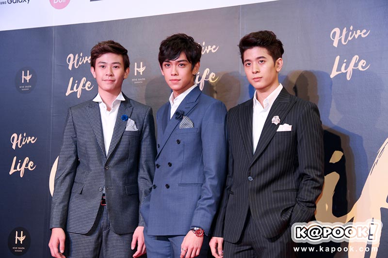 ดาราเดินแบบ ดาราเดินแบบ