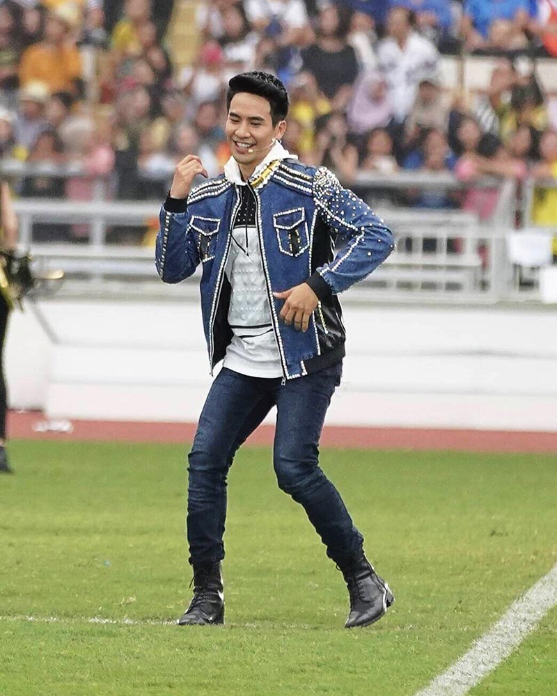 ณเดชน์ โป๊ป ธนวรรธน์ ณเดชน์ โป๊ป ธนวรรธน์