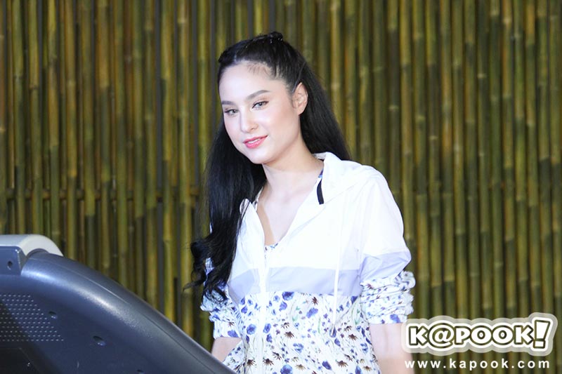 ขวัญ อุษามณี ขวัญ อุษามณี