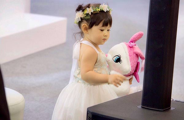 น้องพลอยเจ ลูกสาว เจจินตัย น้องพลอยเจ ลูกสาว เจจินตัย