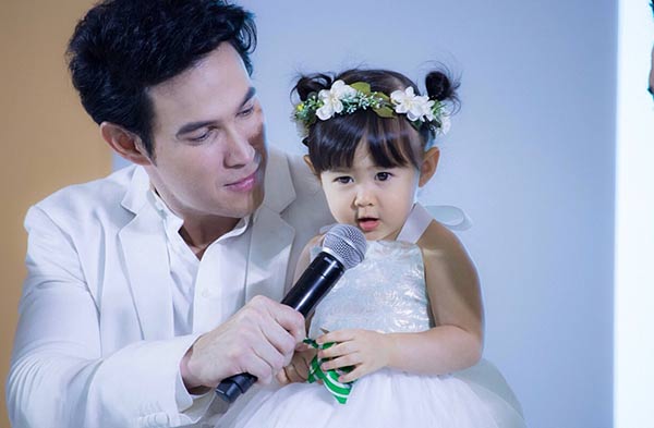 น้องพลอยเจ ลูกสาว เจจินตัย น้องพลอยเจ ลูกสาว เจจินตัย
