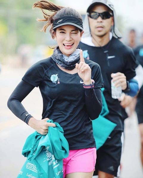 ตูน ก้อย ตูน ก้อย