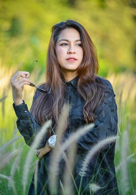 จอย ศิริลักษณ์ จอย ศิริลักษณ์
