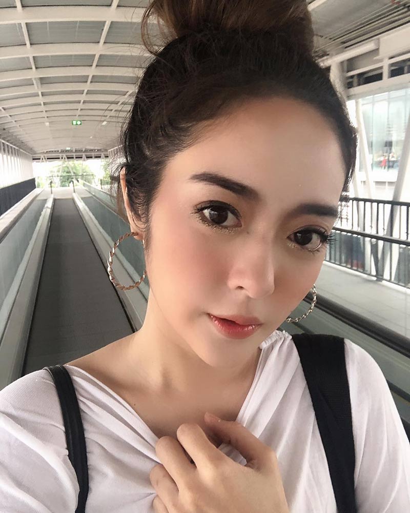 ขุน ชานนท์ แก้มบุ๋ม ปรียาดา ขุน ชานนท์ แก้มบุ๋ม ปรียาดา