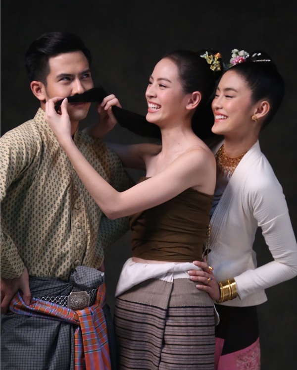 ฟิตติ้งละคร เพลิงพรางเทียน ฟิตติ้งละคร เพลิงพรางเทียน