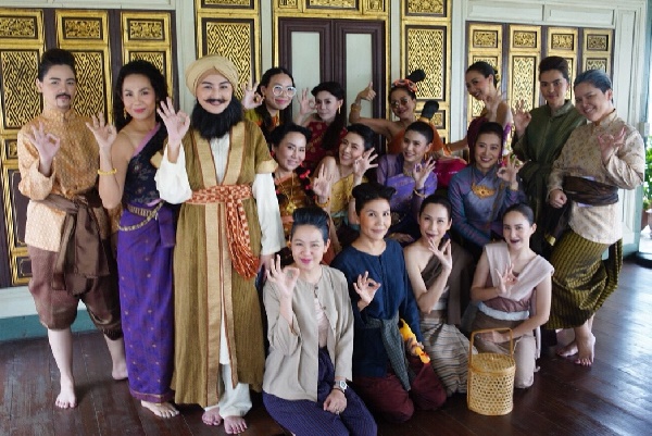 ป๋อ ณัฐวุฒิ เอ๋ พรทิพย์ ป๋อ ณัฐวุฒิ เอ๋ พรทิพย์