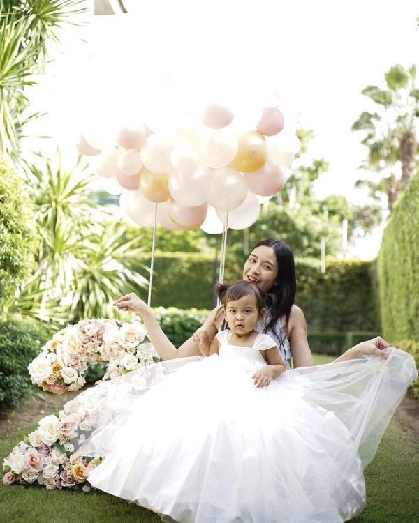 น้องเจ้าขา ลูกสาวแม่ กระแต ศุภักษร น้องเจ้าขา ลูกสาวแม่ กระแต ศุภักษร