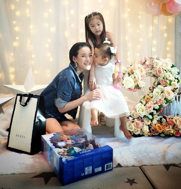 น้องเจ้าขา ลูกสาวแม่ กระแต ศุภักษร น้องเจ้าขา ลูกสาวแม่ กระแต ศุภักษร