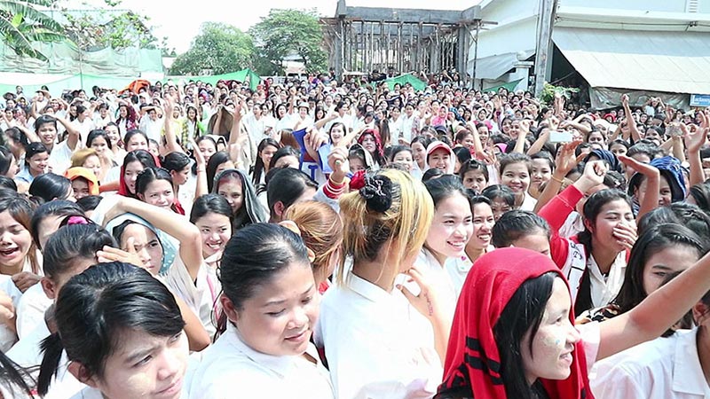 แรงงานพม่าประท้วง แรงงานพม่าประท้วง