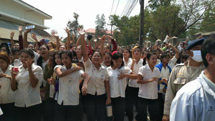 แรงงานพม่าประท้วง แรงงานพม่าประท้วง