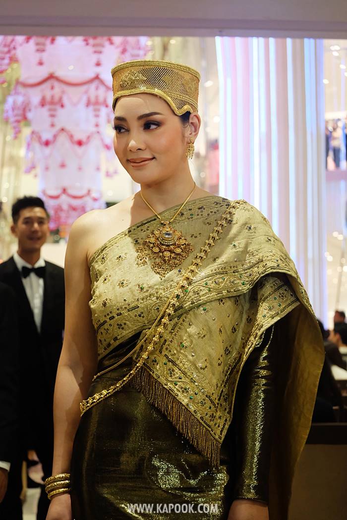 ตั๊ก บงกช ตั๊ก บงกช