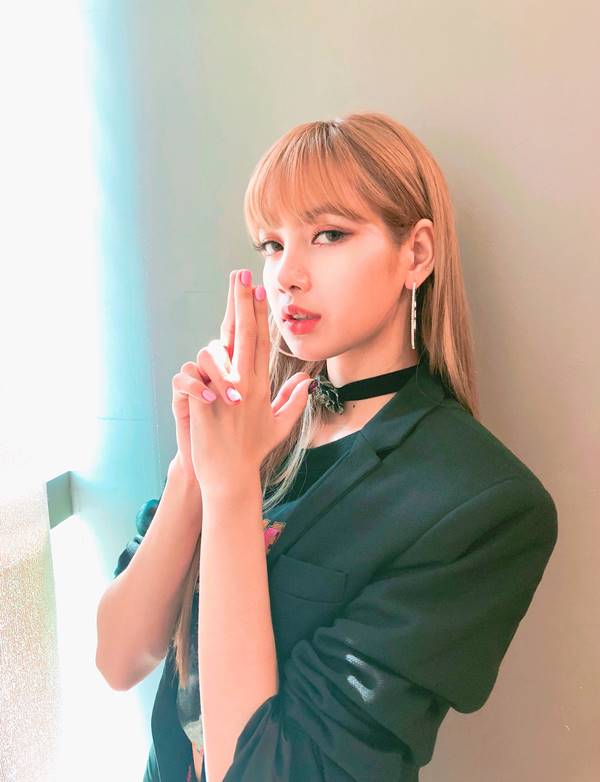 ลิซ่า BLACKPINK ลิซ่า BLACKPINK
