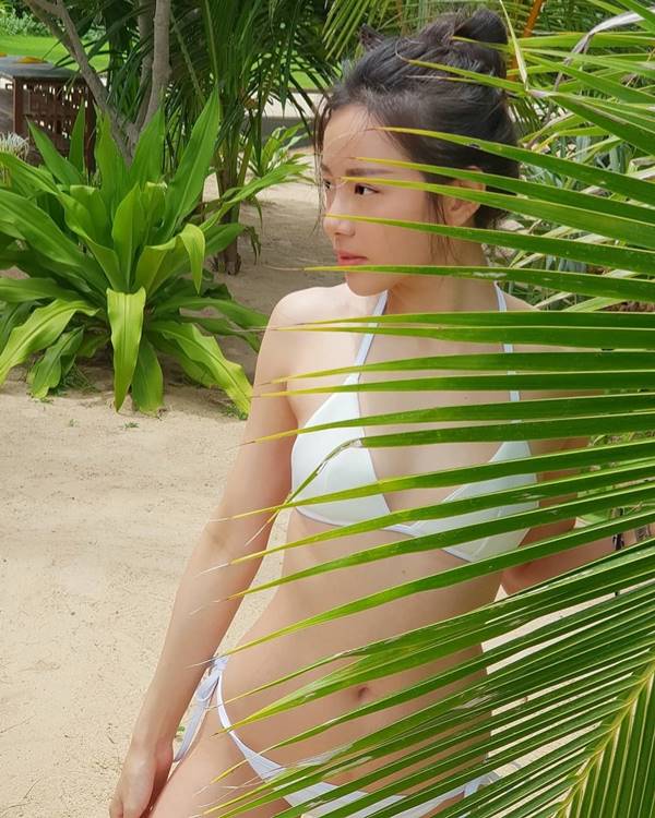 ทับทิม มัลลิกา ทับทิม มัลลิกา