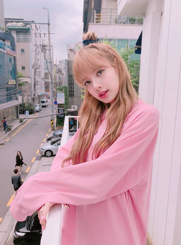 ลิซ่า BLACKPINK ลิซ่า BLACKPINK