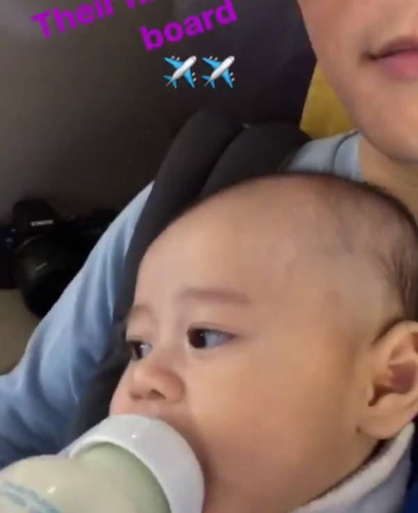 ชมพู่ อารยา อุ้ม น้องสายฟ้า-น้องพายุ ชมพู่ อารยา อุ้ม น้องสายฟ้า-น้องพายุ