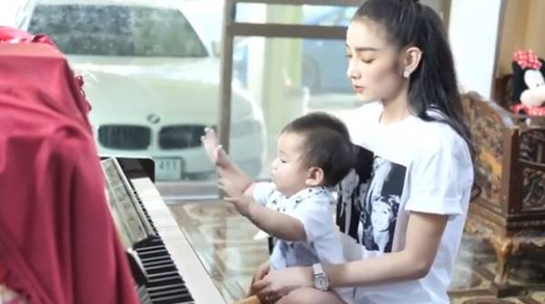 น้องเรซซิ่ง น้องเรซซิ่ง