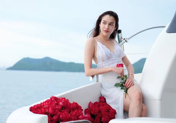 หยาดทิพย์ หยาดทิพย์