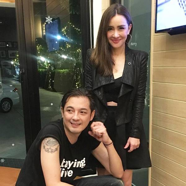 นิโคล เทริโอ นิโคล เทริโอ