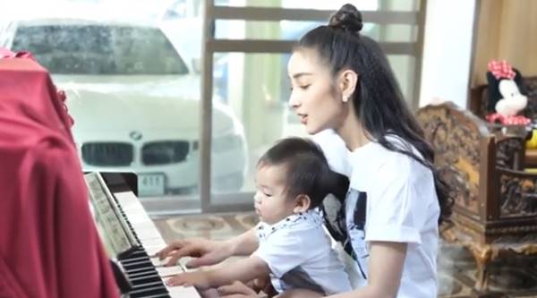 น้องเรซซิ่ง น้องเรซซิ่ง