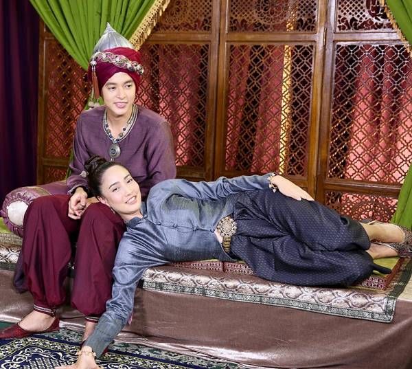หนึ่งด้าวฟ้าเดียว หนึ่งด้าวฟ้าเดียว