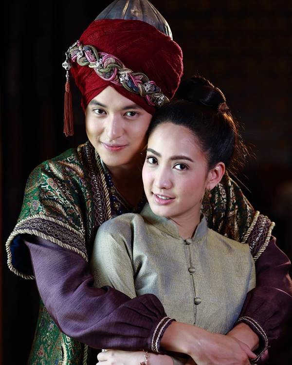 หนึ่งด้าวฟ้าเดียว หนึ่งด้าวฟ้าเดียว