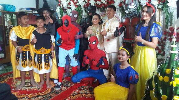 ซุูเปอร์ฮีโร่ ซุูเปอร์ฮีโร่
