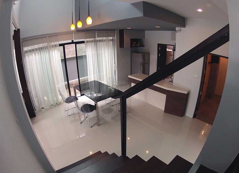 รีโนเวททาวน์เฮ้าส์ 2 ชั้น โมเดิร์น รีโนเวททาวน์เฮ้าส์ 2 ชั้น โมเดิร์น