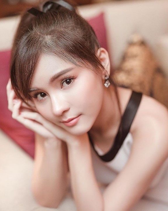 ออม สุชาร์ ออม สุชาร์