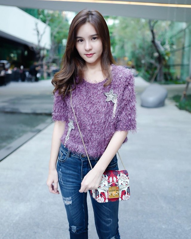 ออม สุชาร์ ออม สุชาร์