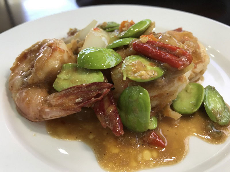 กุ้งผัดน้ำพริกกะปิสะตอ กุ้งผัดน้ำพริกกะปิสะตอ
